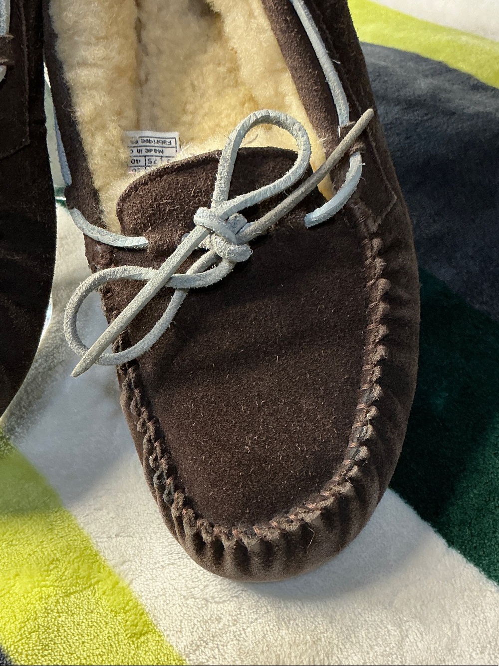 UGG Women’s Brown Suede Moccasin Slippers with Shearling Lining Size 9 - Picture 2 of 16